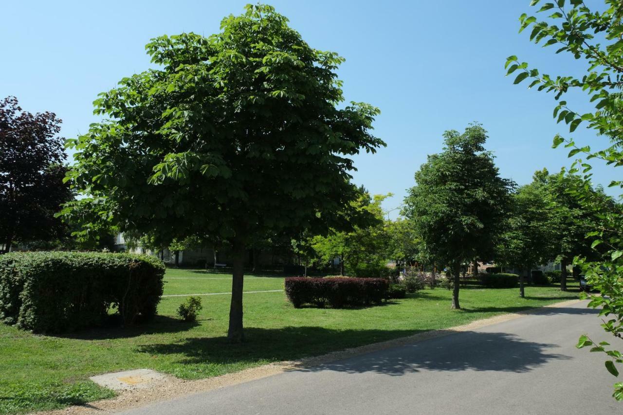 Arany Sziget Apartman Siofok Bagian luar foto