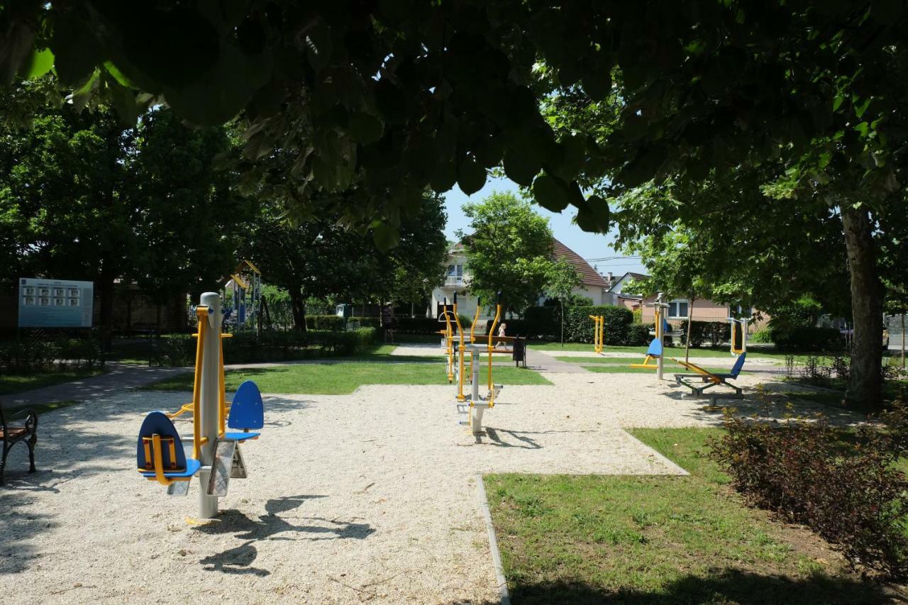Arany Sziget Apartman Siofok Bagian luar foto