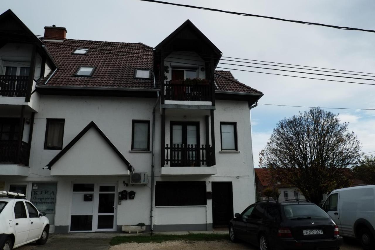 Arany Sziget Apartman Siofok Bagian luar foto